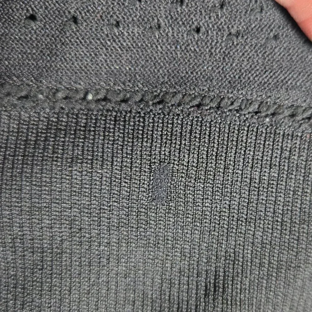 Lululemon Breeze By Muscle Tank II - 4 Black